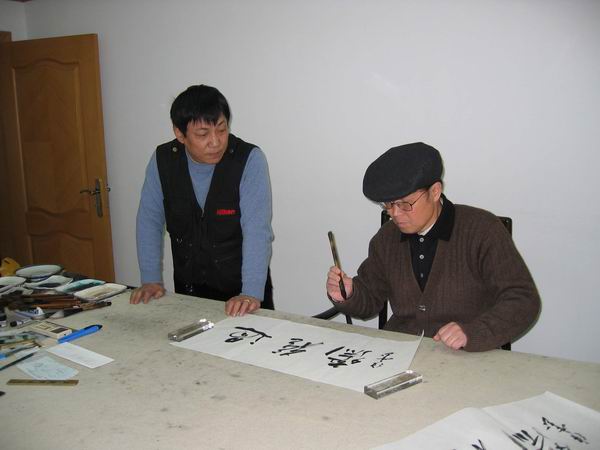 单击鼠标关闭窗口