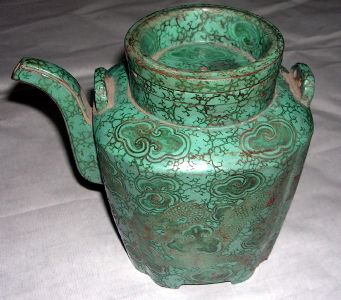 作者：古玩杂件&nbsp;外铀软提樑紫砂壶&nbsp;￥：1700&nbsp;单击鼠标查看详细介绍！