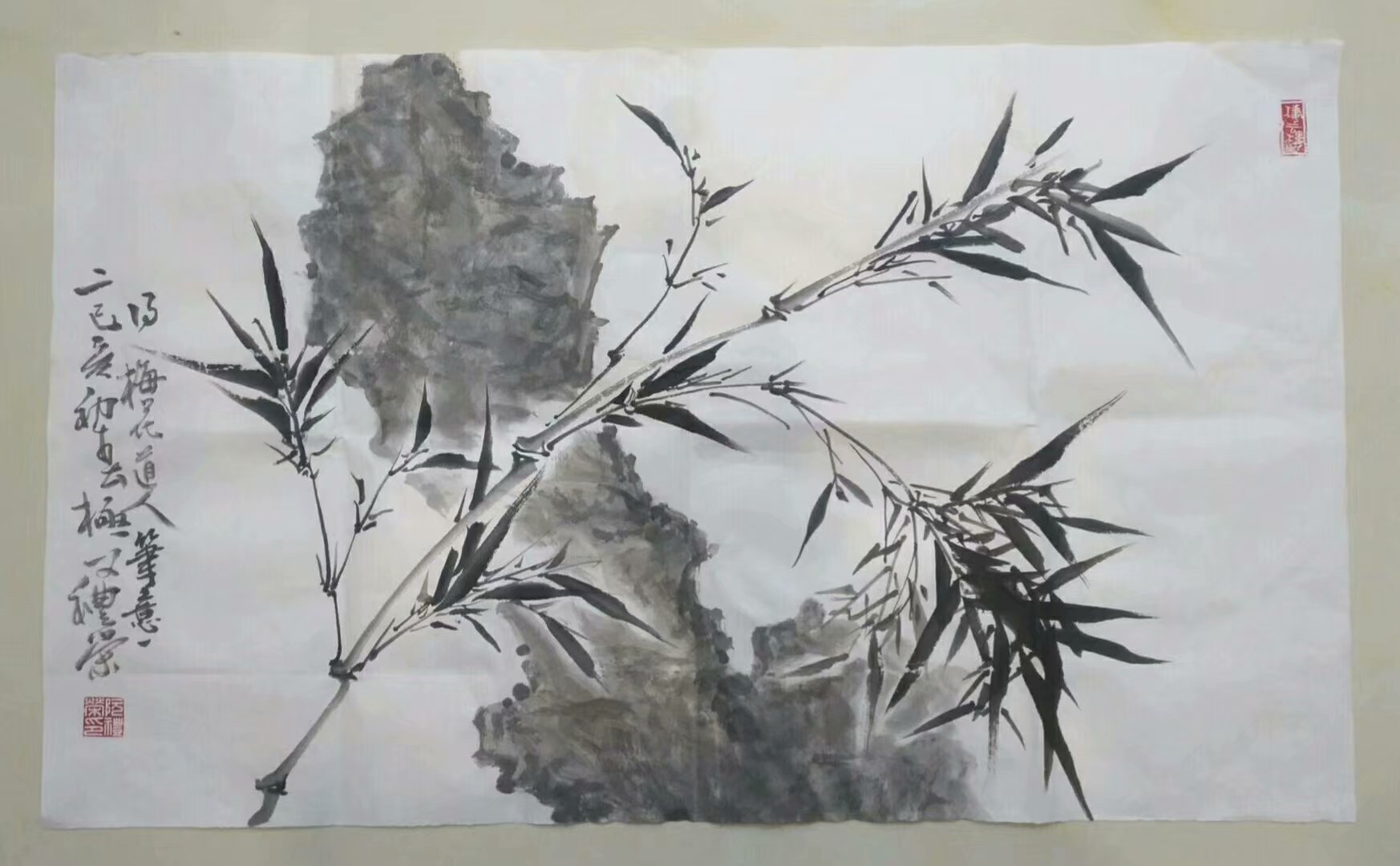 作者：阮礼荣&nbsp;花鸟&nbsp;￥：协商&nbsp;单击鼠标查看大图！