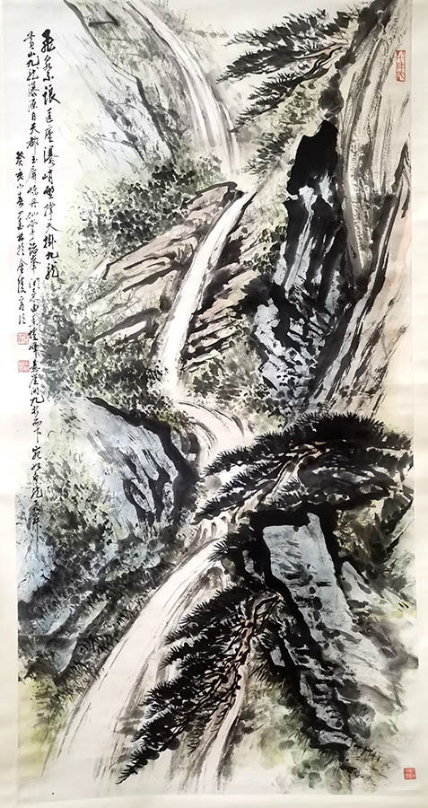 作者：朱墨林&nbsp;九龙瀑&nbsp;￥：协商&nbsp;单击鼠标查看大图！