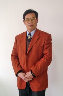 رմ